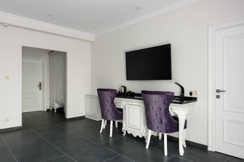 Hotel Grand Royal