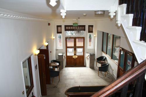 The Thames Hotel
