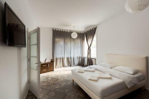 M&f Apartment