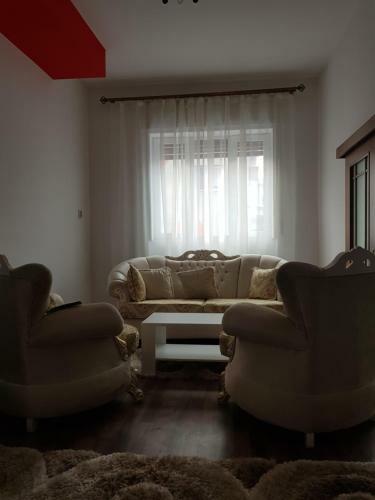 Hostal Casa Adi??