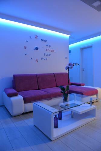 Coresi Deluxe Apartment