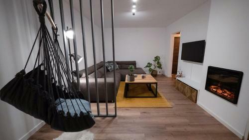 The Retreat - Heartwarming Fireplace 3-room Apartment