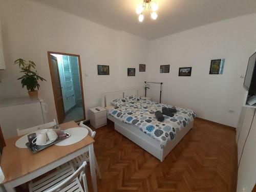 Apartamento Republicii Studio In Historic Center