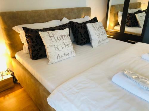 Apartamento Sweet Houses Seasons Bellview
