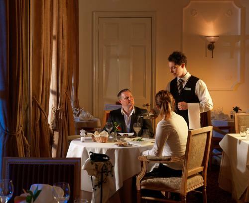 Taplow House Hotel & Restaurant