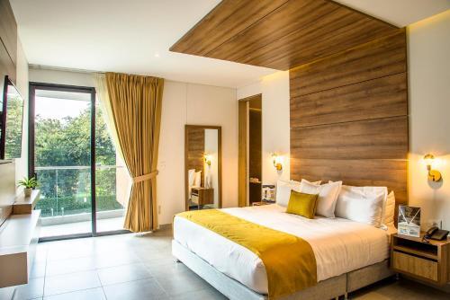 Hotel Pance 122