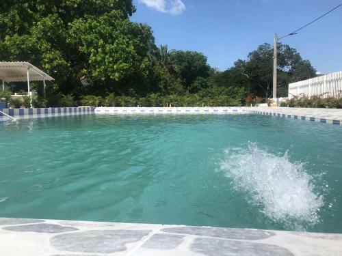 Casa Campestre En Valle Del Carmen Piscina Compartida