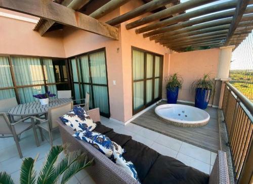 Apartamento Porto Das Dunas Beverly Hills Pr�ximo Ao Beach Park