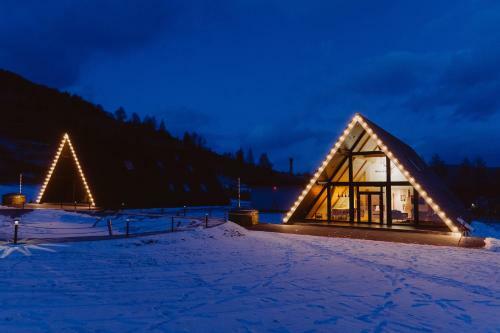 Treeline Cabins