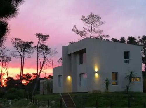 Presenza Casas De Playa