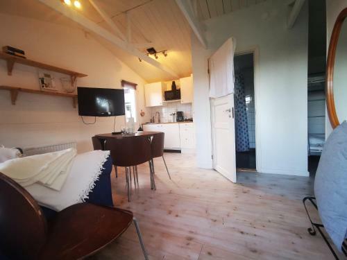 Lotta's - 'susanne's B�dahamn Ab'