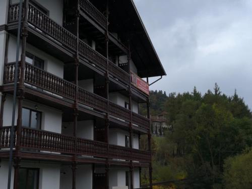 Apartament Golden Rose 2