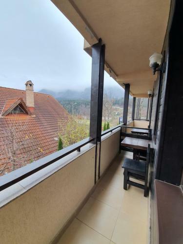 Hostal Pensiunea Public House