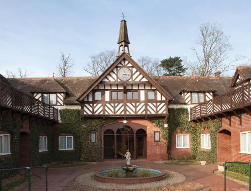 Hotel Chateau Impney