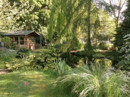 Covert Cottage