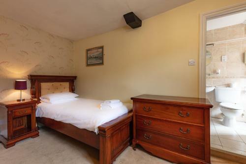 The Kings Arms And Royal Hotel, Godalming, Surrey