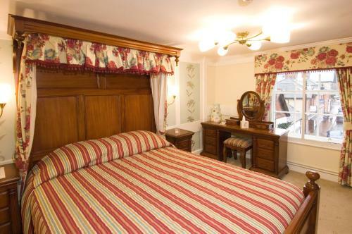 The Kings Arms And Royal Hotel, Godalming, Surrey