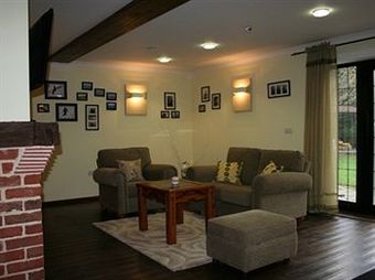Hostal Millers House