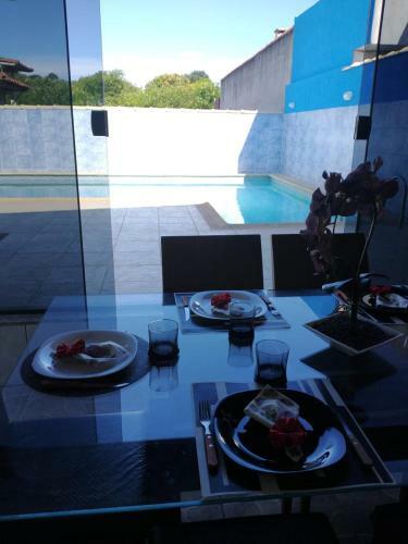 Loft Com Piscina Na Regi�o Dos Lagos - Araruama