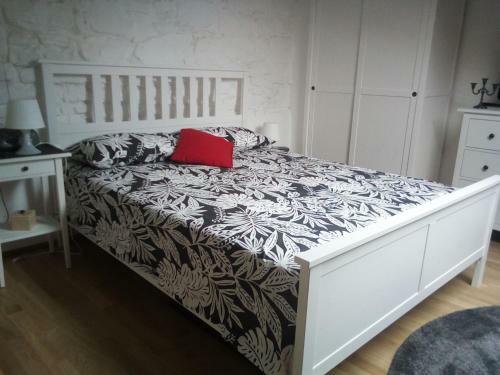 Stone Wall Apartments Izola