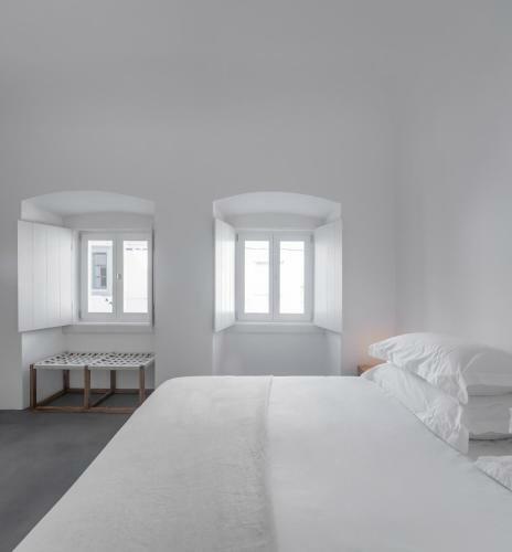 Hostal Casas Caiadas | Open House