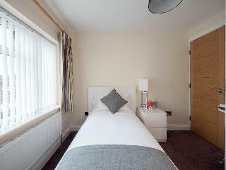 Hostal Dakota Guest House