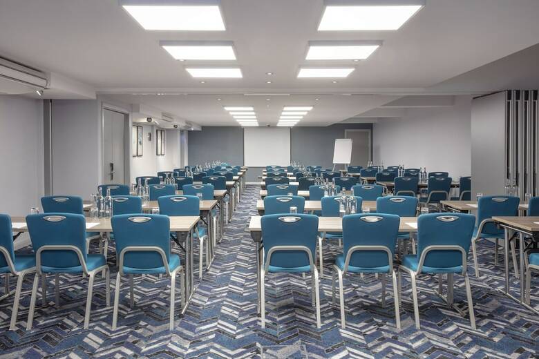 Leonardo Hotel London Heathrow Airport