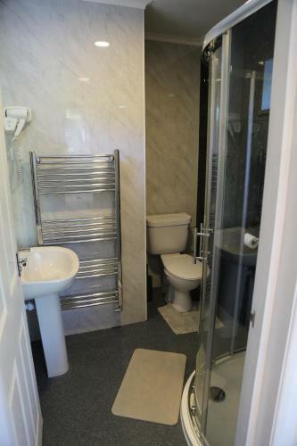 Hostal Debden Guest House