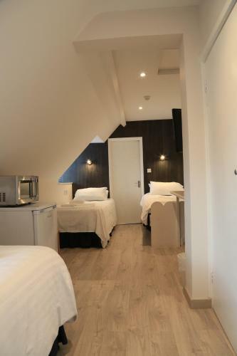 Hostal Debden Guest House