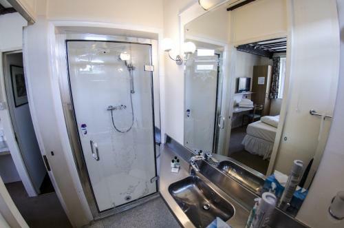 Hostal Oakwood Bed And Breakfast Heathrow