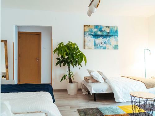 Balcescu Stylish Ultracentral Apartment