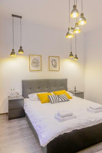 Apartamento Ch�teau: Upscale Suites In Bucharest's Historical Center!