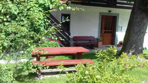 Apartma Pr Gatej