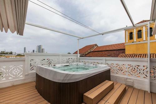 Hotel Casa Del Poeta - Getseman�