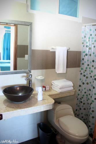 Hotel 3 Banderas Manzanillo Del Mar