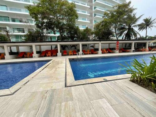 Nice Apartment With Direct Access To The Beach!