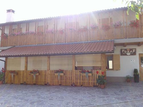 Agroturismo Tourist Farm Pri Po?arju