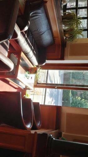 Hostal Fortezza Rooms
