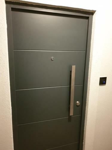 House Of Mac Apartments