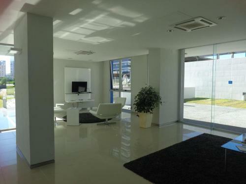 Apartamento Departamento Playa Brava, Excelente Ubicaci�n