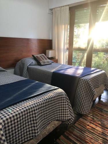 Casa En Complejo Privado Con Parque