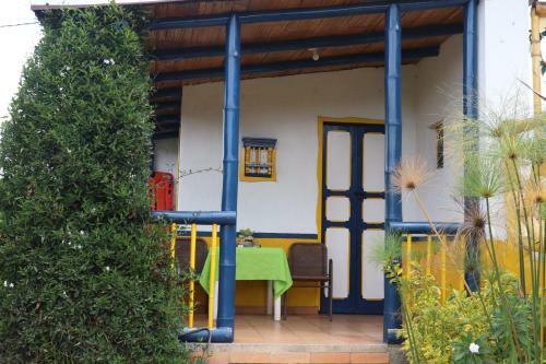 Chalet En Granja Campo Hermoso
