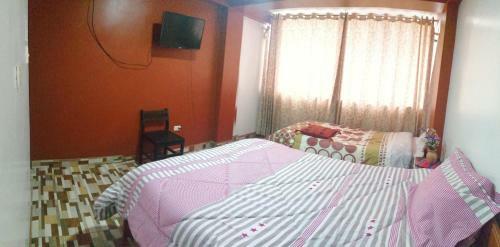 Hostal Hospedaje Los Lirios