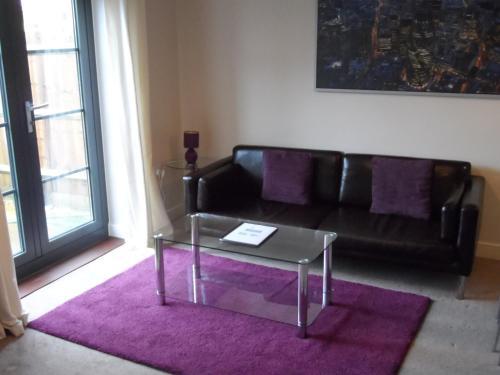 Apartamentos Flexi-lets@wallis Square, Farnborough
