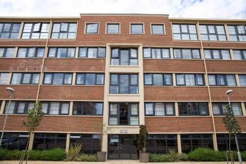 Apartamentos Flexi-lets@wallis Square, Farnborough
