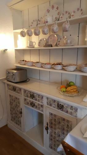 Hostal Colebrook Guest House