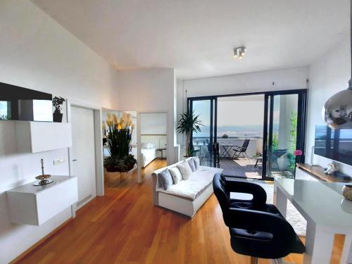 Lux -luxury Sea And Mountains View Apartment-new