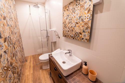Ivi Place Apartments