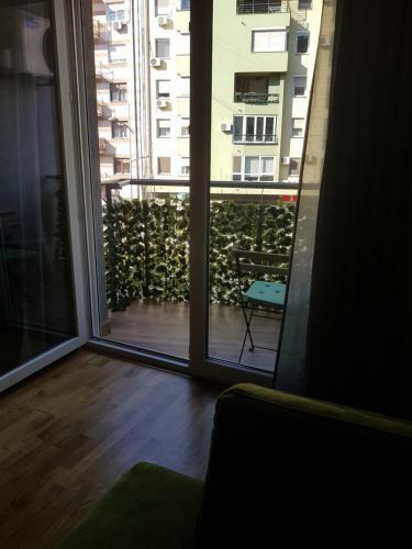 Tesla 3 Apartment
