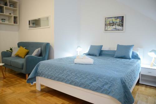 Anna Apartment